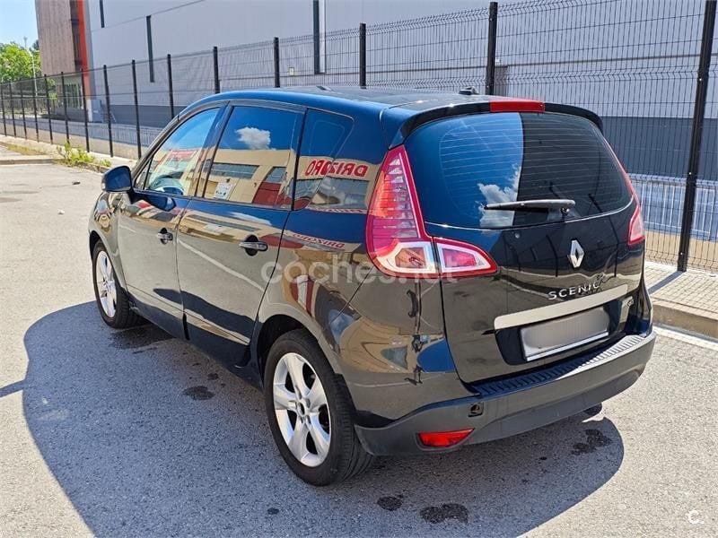 Negro Usado 2009 Renault Scénic III Expression Monovolumen | 4900 € (Precio justo) - Imagen 1/4