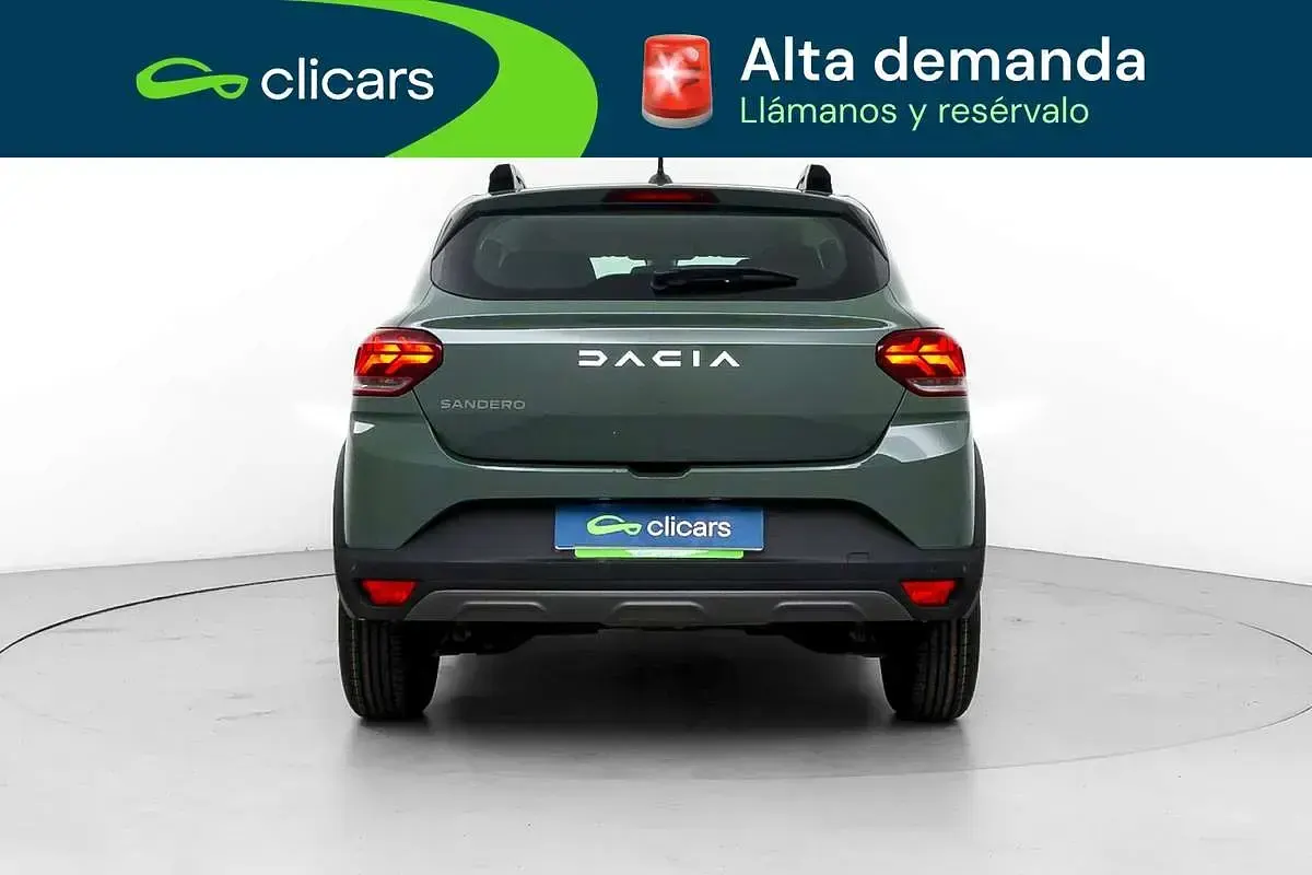 Usado Dacia Sandero Expression 101 CV (74 kW) 2023 Utilitario