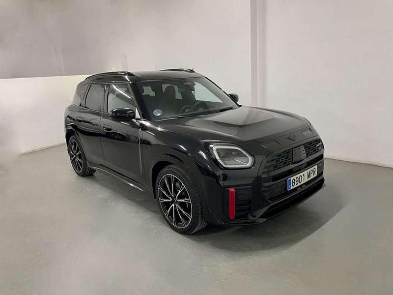 Usado Mini John Cooper Works 163 CV (119 kW) 2024 Negro Utilitario