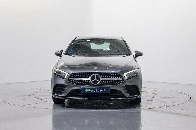 Usado Mercedes A250 218 CV (160 kW) 2021 Gris / plata Berlina