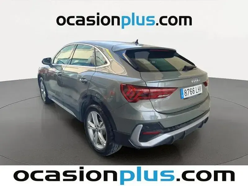 Usado Audi Q3 Sportback S-Line 150 CV (110 kW) 2020 Gris / plata SUV