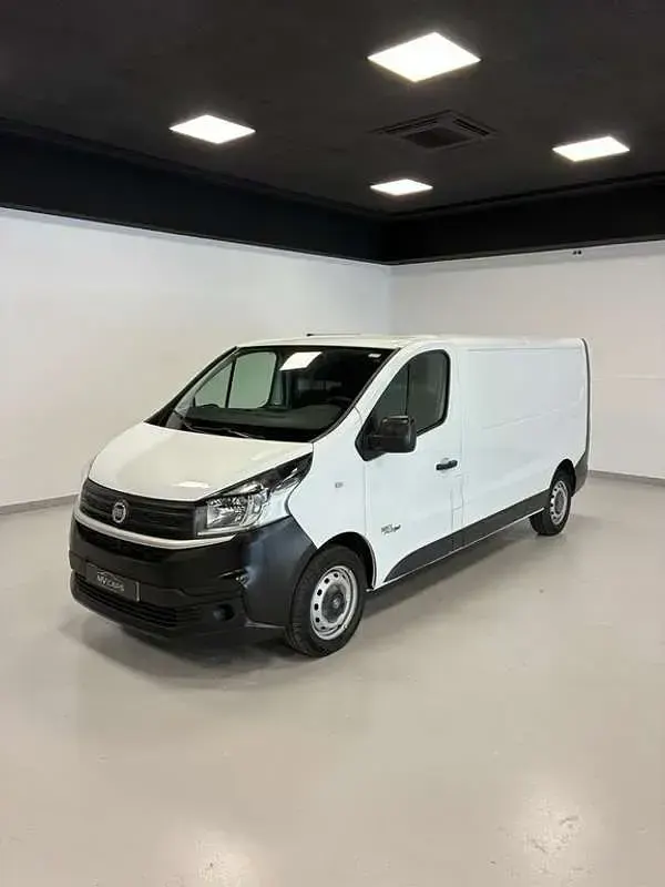 Usado Fiat Talento 125 CV (91 kW) 2017 Blanco Monovolumen
