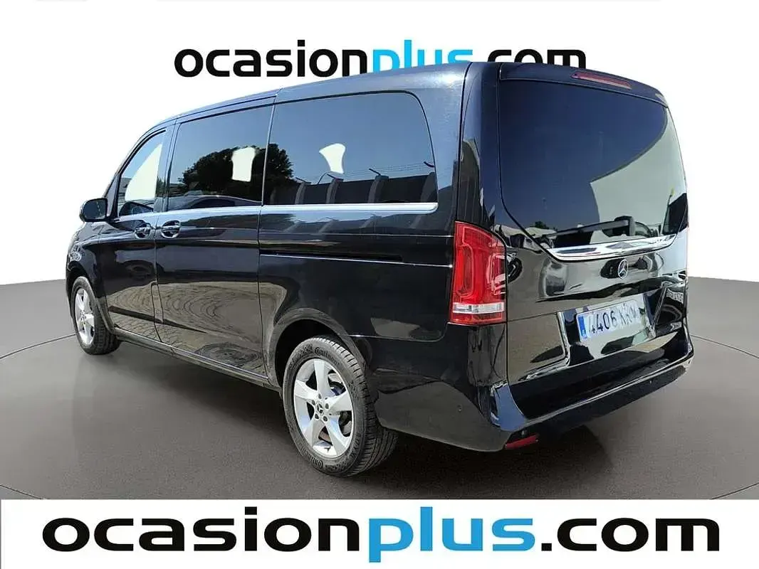 Usado Mercedes V220 Avantgarde 163 CV (119 kW) 2018 Negro Monovolumen