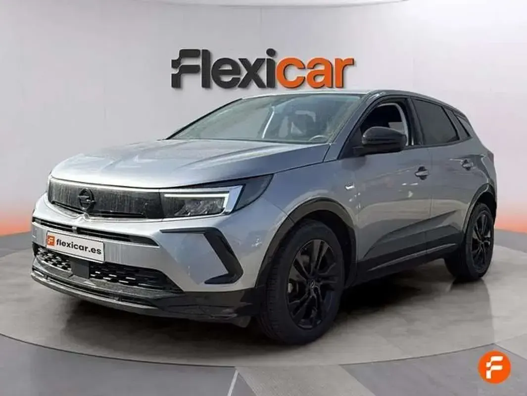 Usado Opel Grandland X 131 CV (96 kW) 2023 Gris SUV