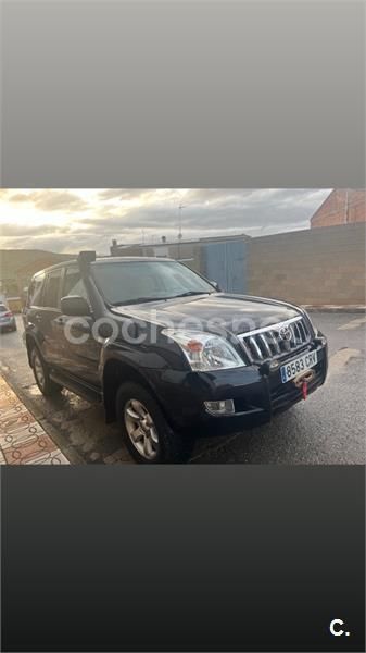 Negro Usado 2004 Toyota Land Cruiser SUV | 22.800 € (Un poco caro) - Imagen 1/2