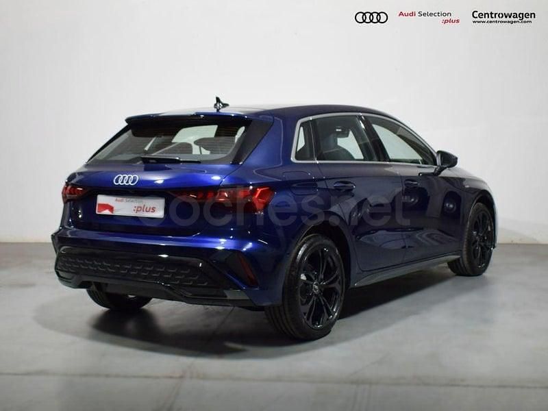 Usado Audi A3 Advanced 204 CV (150 kW) 2025 Azul Berlina