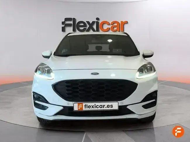Usado Ford Kuga ST-Line 150 CV (110 kW) 2022 Blanco SUV