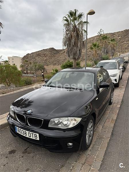 Usado BMW 118 129 CV (94 kW) 2005 Negro Utilitario