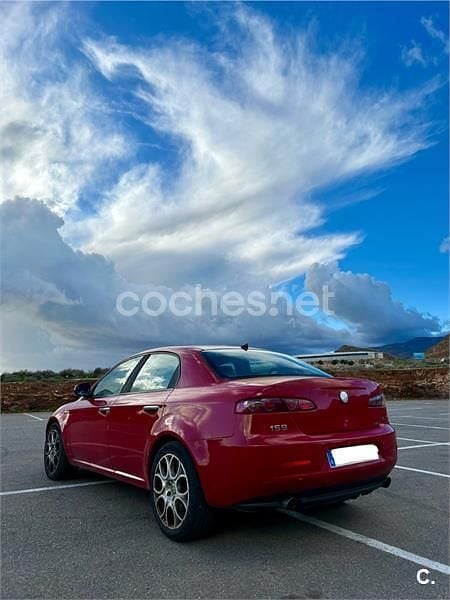 Usado Alfa Romeo 159 200 CV (147 kW) 2006 Rojo Familiar