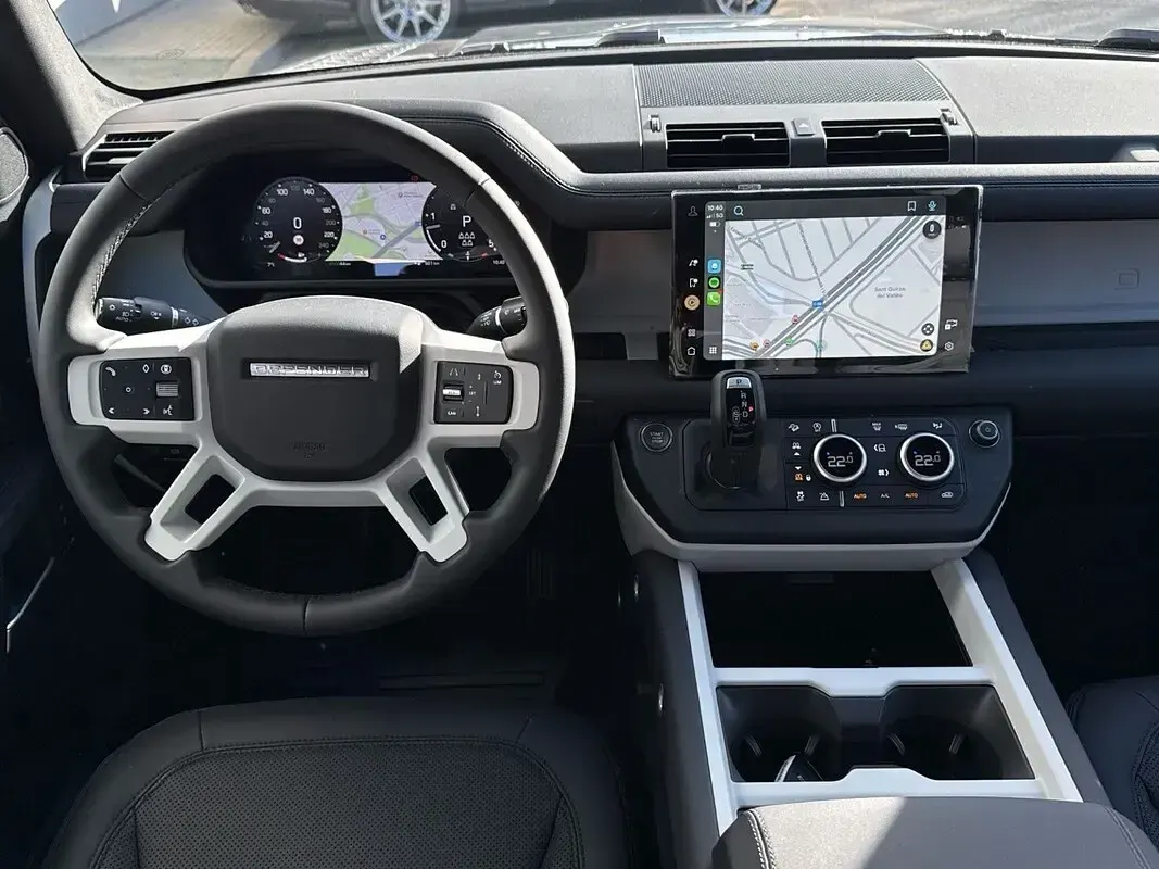 Usado Land Rover Defender S 249 CV (183 kW) 2026 Gris SUV
