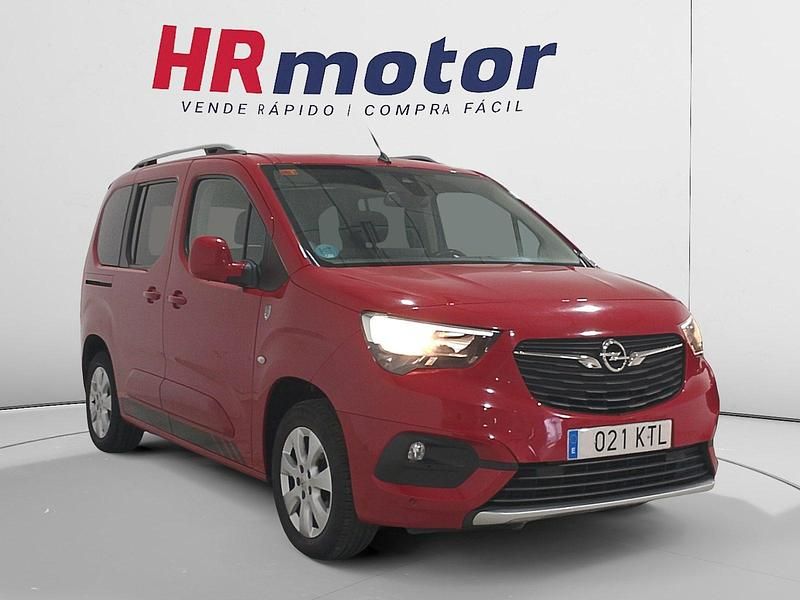 Usado Opel Combo Life Innovation 130 CV (95 kW) 2019