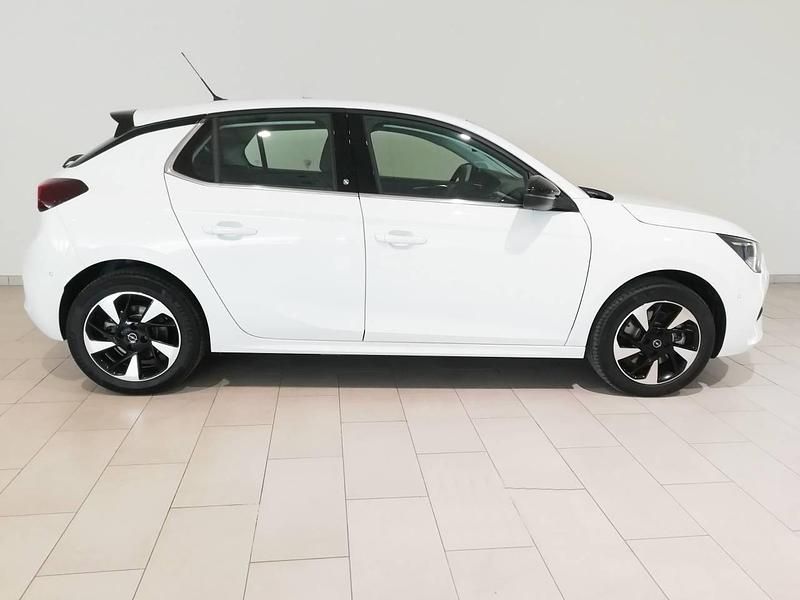 Usado Opel Corsa-e Elegance 100 kW (136 CV) 2023 Blanco Utilitario