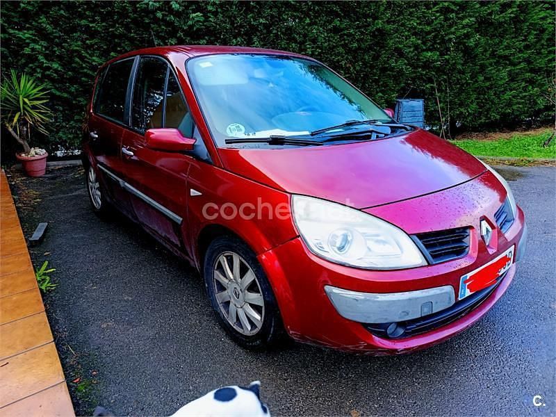 Rojo Usado 2008 Renault Scénic II Monovolumen | 4300 € (Precio justo) - Imagen 1/4