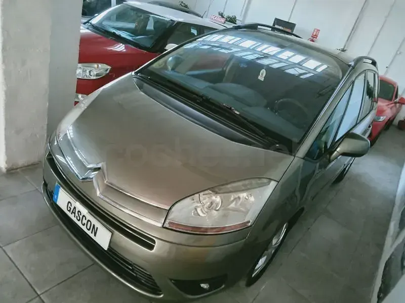 Usado Citroën Grand C4 Picasso 138 CV (101 kW) 2008 Beige Monovolumen