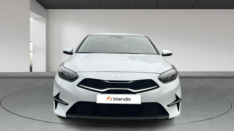 Nuevo Kia Ceed 100 CV (73 kW) 2025 Blanco Utilitario