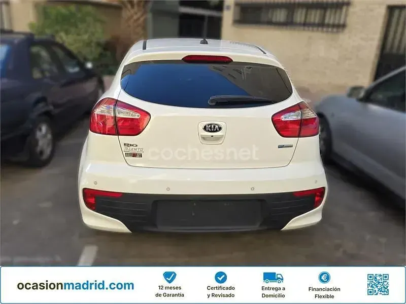 Usado Kia Rio 84 CV (61 kW) 2016 Blanco Utilitario