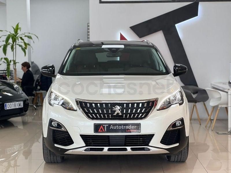 Usado Peugeot 3008 Active 130 CV (95 kW) 2018 Blanco SUV