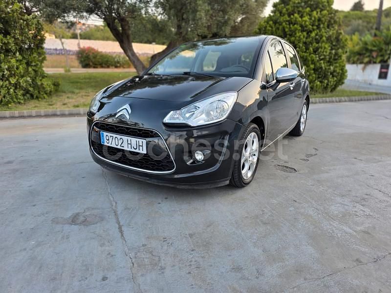 Usado Citroën C3 92 CV (67 kW) 2012 Negro Utilitario