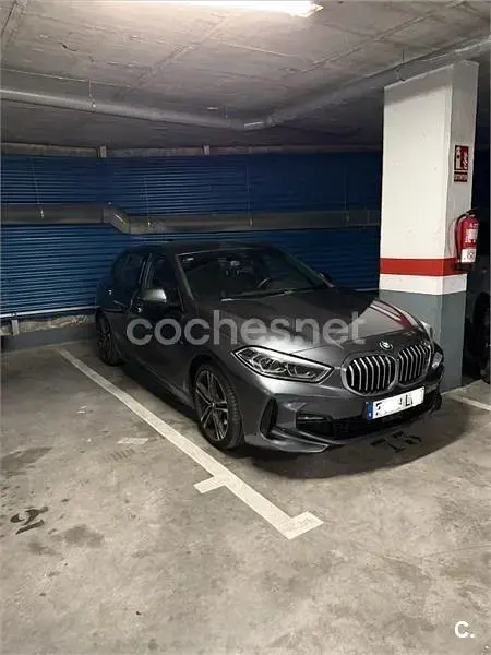 Usado BMW 118 M Sport 150 CV (110 kW) 2020 Gris / plata Berlina