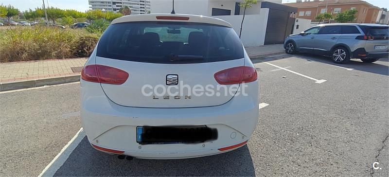Usado Seat Leon Copa 140 CV (102 kW) 2011 Blanco Berlina