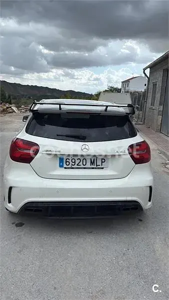 Usado Mercedes A45 AMG 381 CV (280 kW) 2016 Blanco Utilitario
