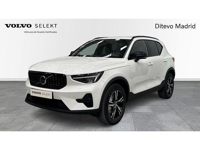 Blanco Usado 2024 Volvo XC40 Plus SUV | 40.900 € (Caro) - Imagen 1/4