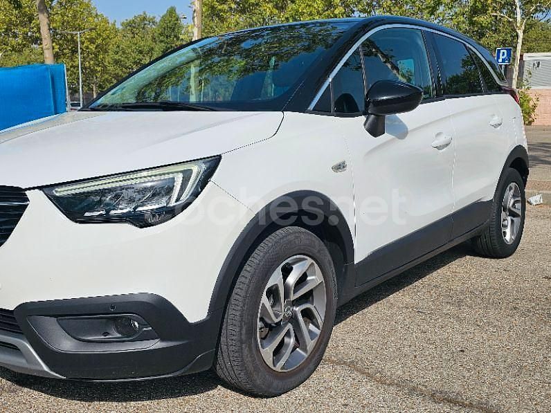 Blanco Usado 2017 Opel Crossland X Excellence SUV | 9500 € (Precio justo) - Imagen 1/4