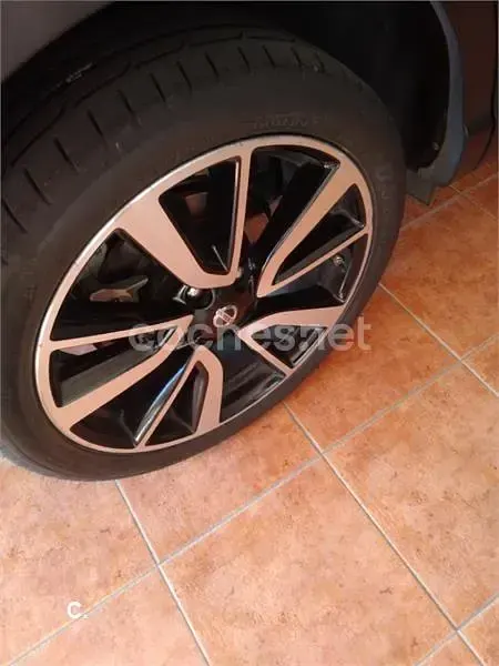 Usado Nissan Qashqai Premium Edition 130 CV (95 kW) 2014 Negro SUV