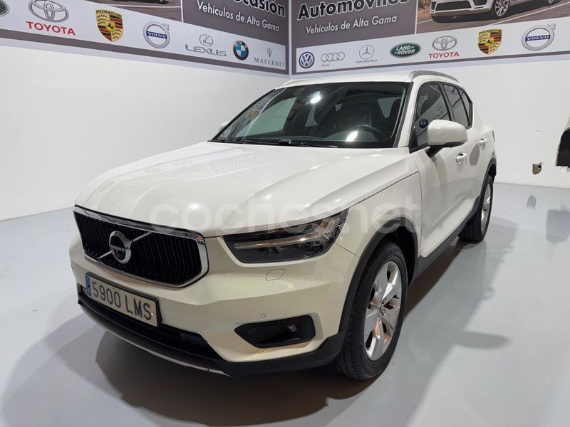 Blanco Usado 2021 Volvo XC40 Momentum SUV | 16.990 € (Precio justo) - Imagen 1/4