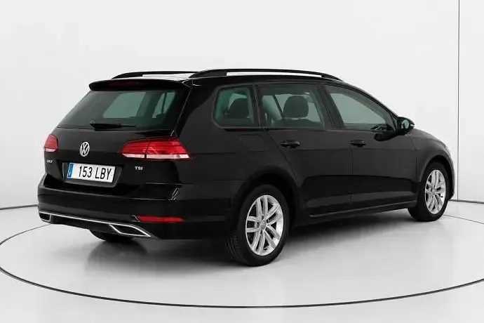 Usado VW Golf VII Advance 115 HP (84 kW) 2019