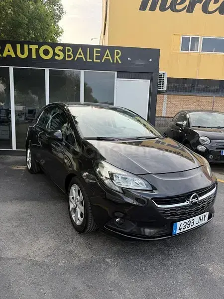 Usado Opel Corsa Selective 75 CV (55 kW) 2015 Negro Utilitario