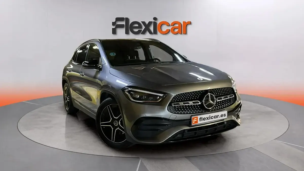 Usado Mercedes GLA180 136 CV (100 kW) 2023 SUV
