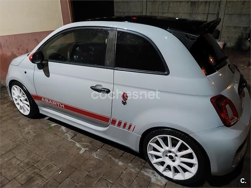 Usado Abarth 595 Esseesse 180 CV (132 kW) 2020 Gris / plata Berlina
