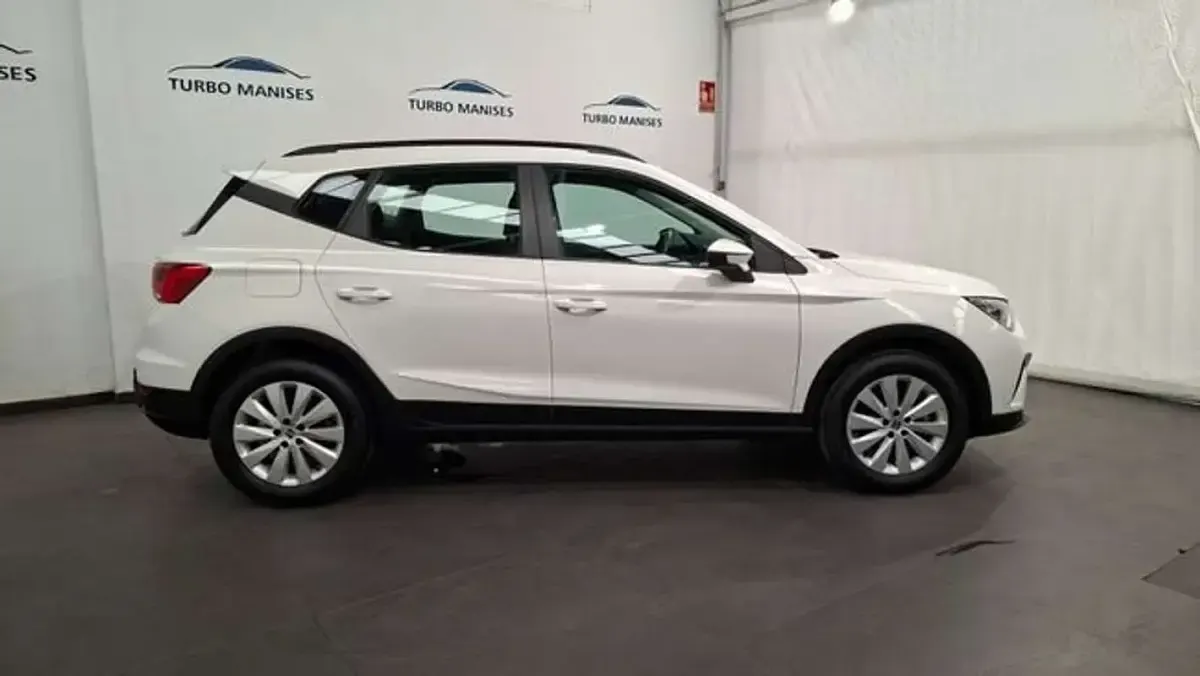 Usado Seat Arona Style 116 CV (85 kW) 2024 Blanco SUV