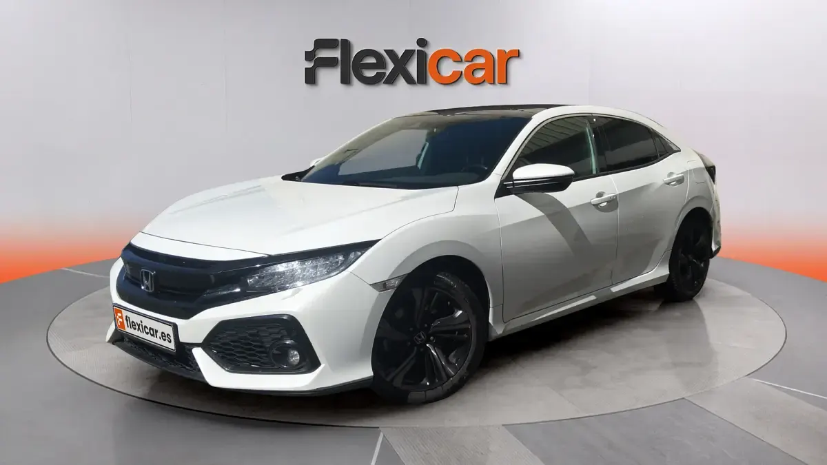 Usado Honda Civic Executive 120 CV (88 kW) 2018 Blanco Berlina