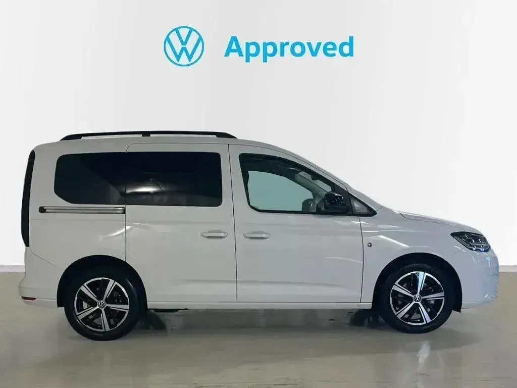 Usado VW Caddy 122 CV (89 kW) 2025 Blanco Monovolumen