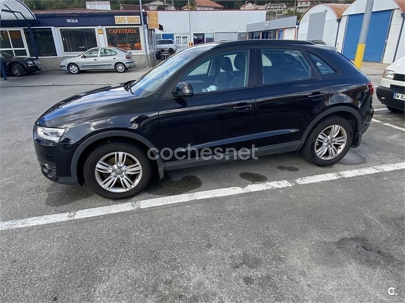 Usado Audi Q3 Ambiente 140 CV (102 kW) 2012 Negro SUV