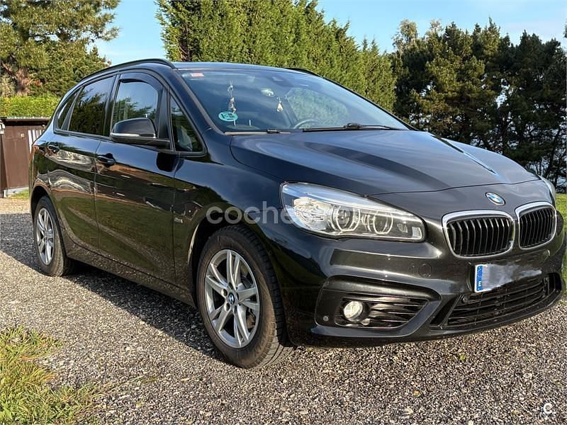 Usado BMW 218 150 CV (110 kW) 2017 Negro Familiar