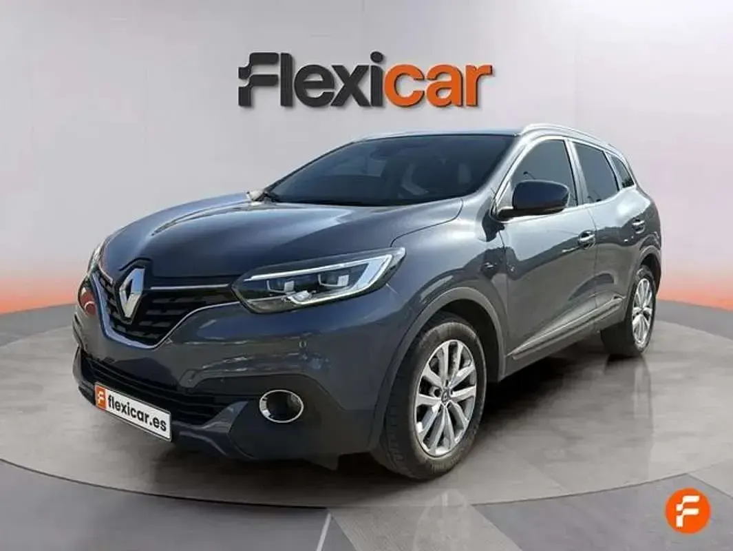 Usado Renault Kadjar Zen 132 CV (97 kW) 2017 Gris SUV