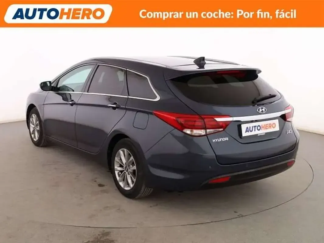 Usado Hyundai i40 116 CV (85 kW) 2017 Gris Familiar
