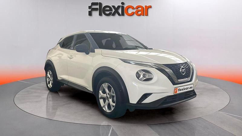Usado Nissan Juke Acenta 114 CV (83 kW) 2022 Blanco SUV
