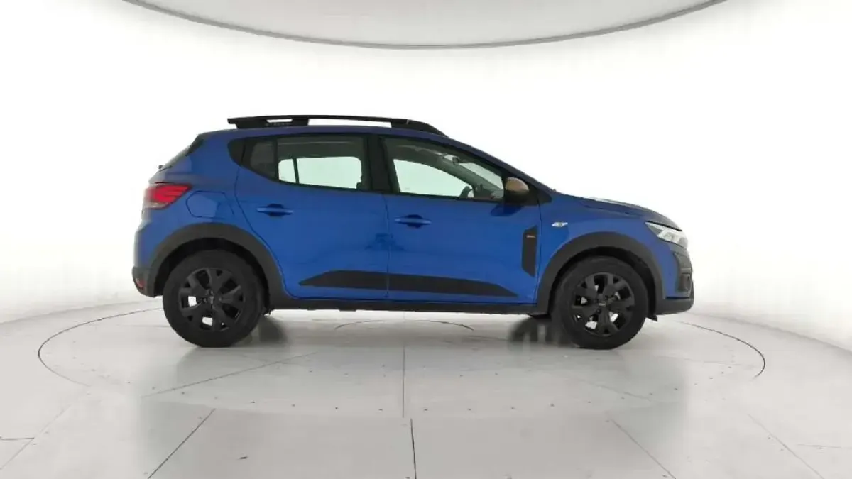 Usado Dacia Sandero Extreme 101 CV (74 kW) 2025 Azul Berlina