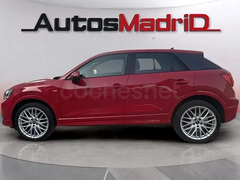 Usado Audi Q2 S-Line 150 CV (110 kW) 2024 Rojo SUV