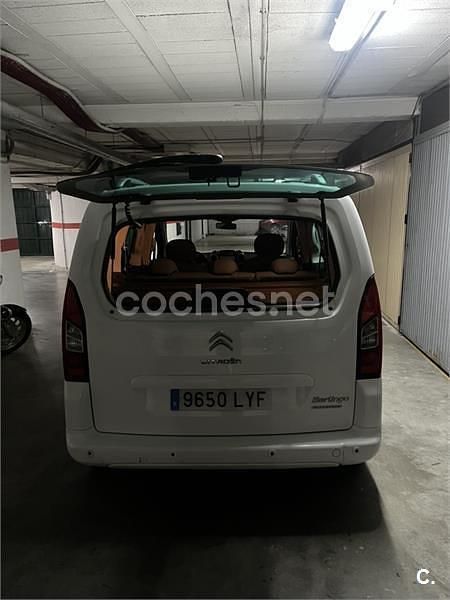 Usado Citroën Berlingo Feel 120 CV (88 kW) 2016 Blanco Monovolumen