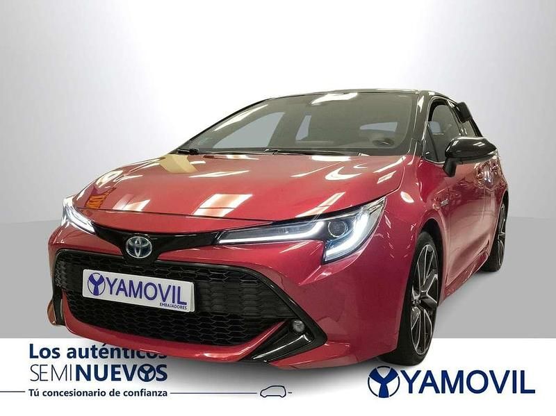 Usado Toyota Corolla Style 184 CV (135 kW) 2019 Rojo Utilitario