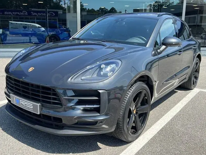 Usado Porsche Macan 245 CV (180 kW) 2020 Gris / plata SUV