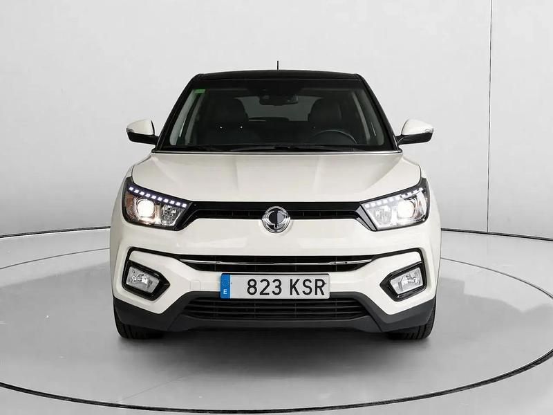 Usado SsangYong Tivoli Limited 128 CV (94 kW) 2018 Blanco SUV