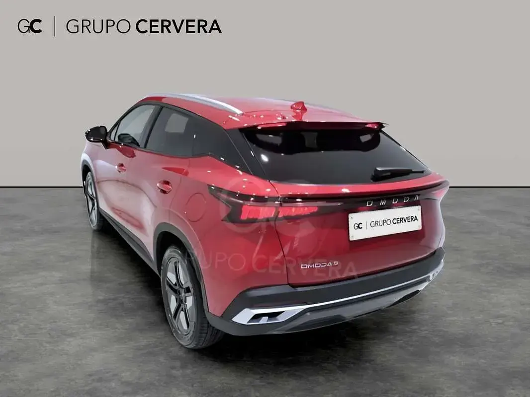 Nuevo Omoda 5 147 CV (108 kW) 2026 Rojo SUV