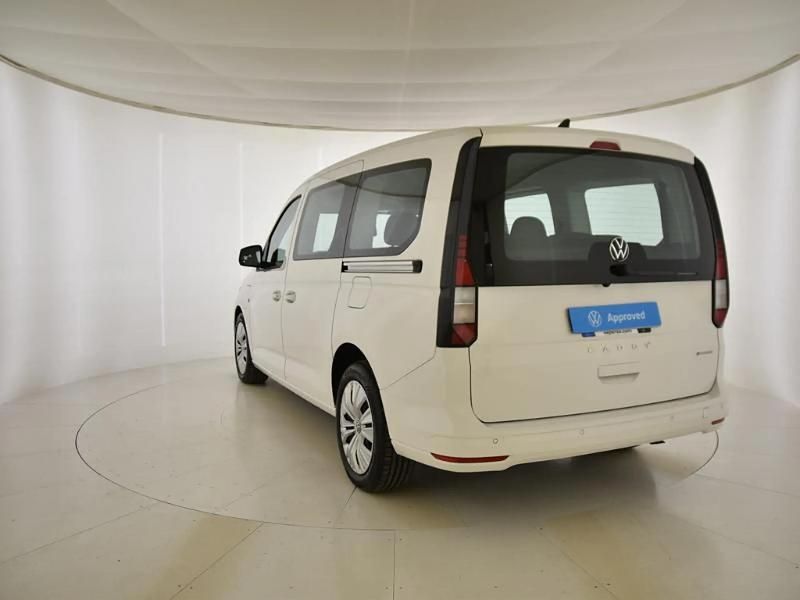 Usado VW Caddy Maxi 150 CV (110 kW) 2025 Blanco Monovolumen