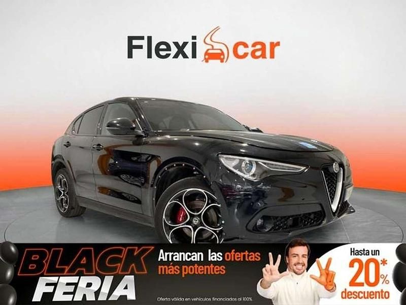 Negro Usado 2019 Alfa Romeo Stelvio Executive SUV | 29.720 € - Imagen 1/4
